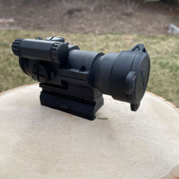 Aimpoint Pro with Stock QRP2 Mount - Like New