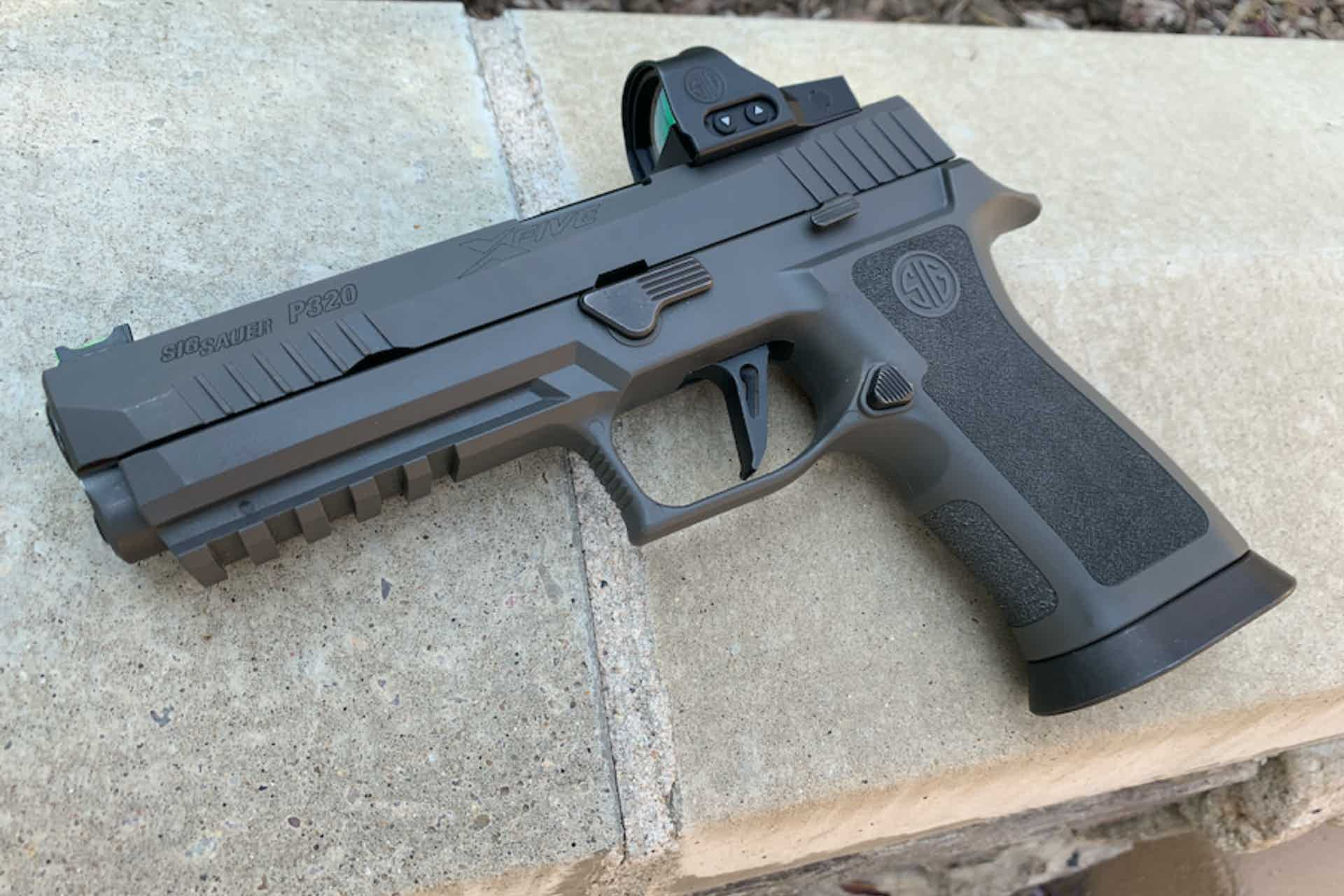 pistol optic