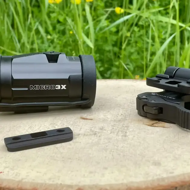 Vortex Micro3X Magnifier - Like New in Box