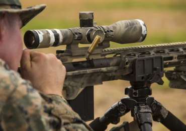 picture of marine using a scope