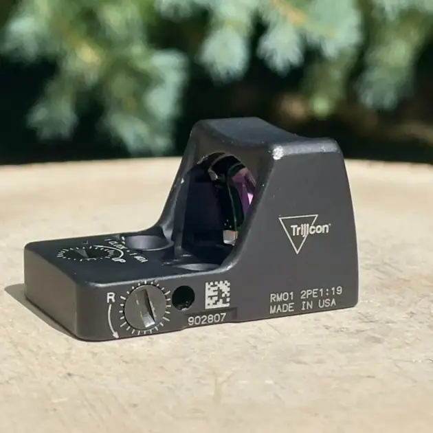 Trijicon RMR 3.25 Type 2 Auto-Adjust - Lightly Used