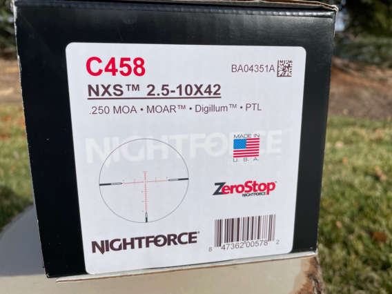 Nightforce NXS 2.5-10x42 C458 box