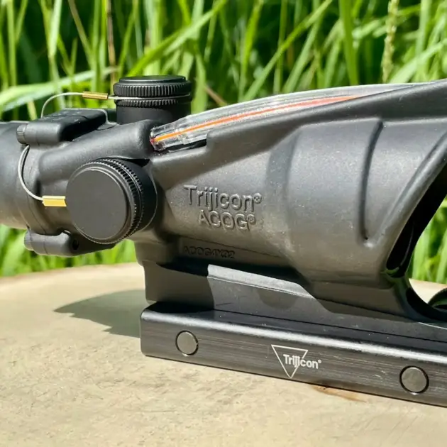 Trijicon ACOG 4x32 TA31 Red Chevron M193 BDC - Like New in Box