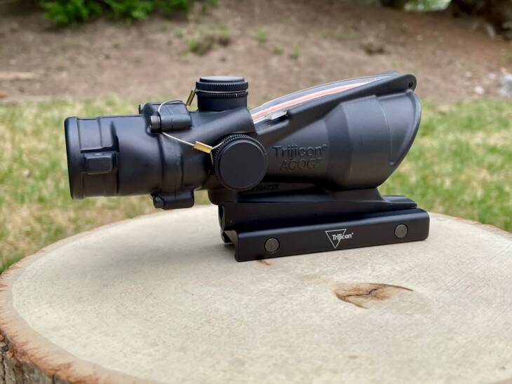 Trijicon ACOG 4x32 Red Crosshair TA31-CH - Well Used