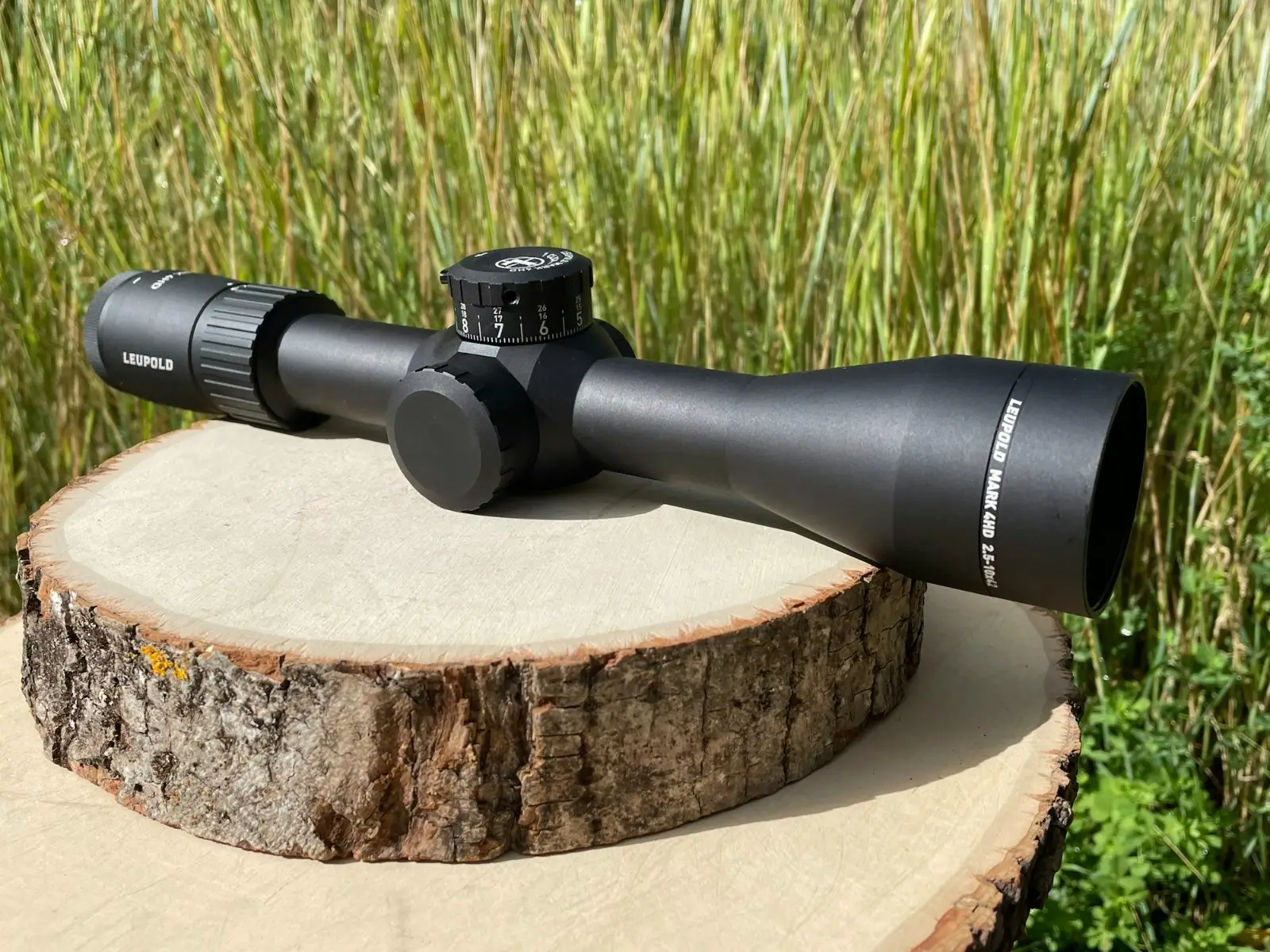 Leupold Mark 4HD 2.5-10x42 FFP Illuminated TMR - Lightly Used #1