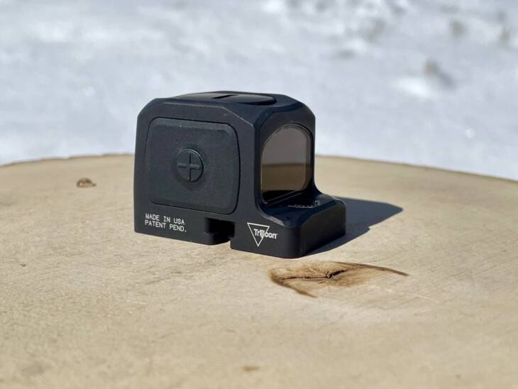 Trijicon RCR Enclosed Red Dot - Lightly Used