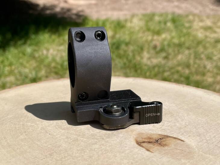 Larue Tactical LT152 Q.D. 30mm M68 CCO Low Mount