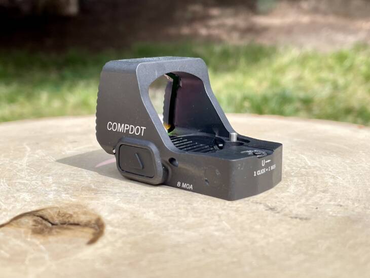 Vortex COMPDOT 8 MOA Micro Red Dot - Like New in Box