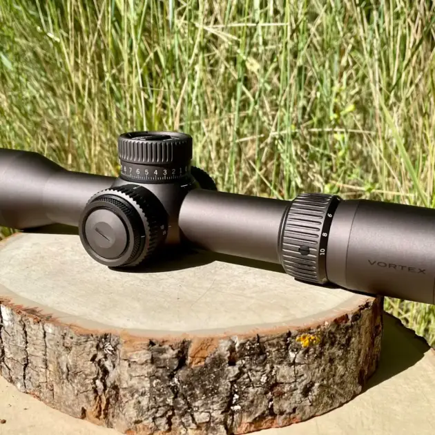 Vortex Razor HD Gen III 4-24x44 (MOA) - Like New in Box