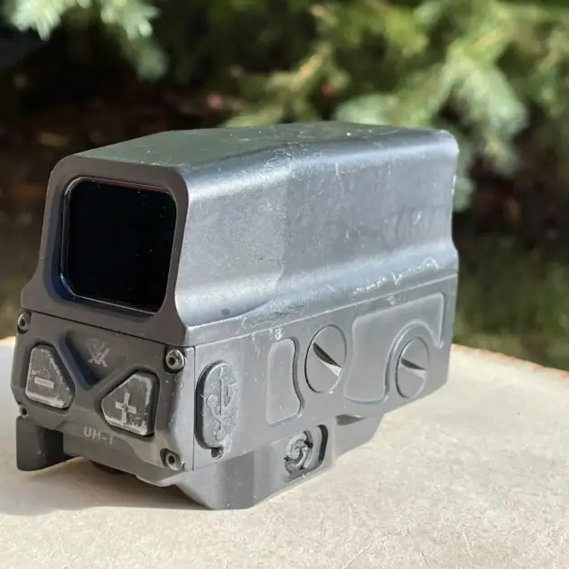 Vortex Razor AMG UH-1 Gen 1 Red Dot - Well Used